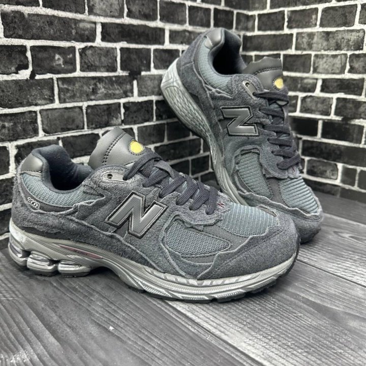 Кроссовки мужские new balance 2002r