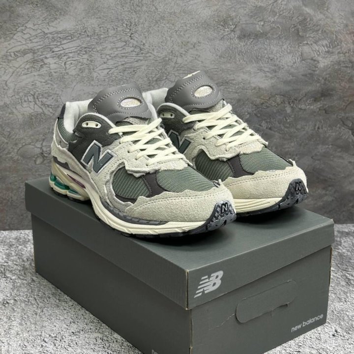 Кроссовки мужские new balance 2002r