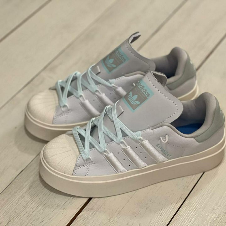 Кроссовки Adidas Superstar