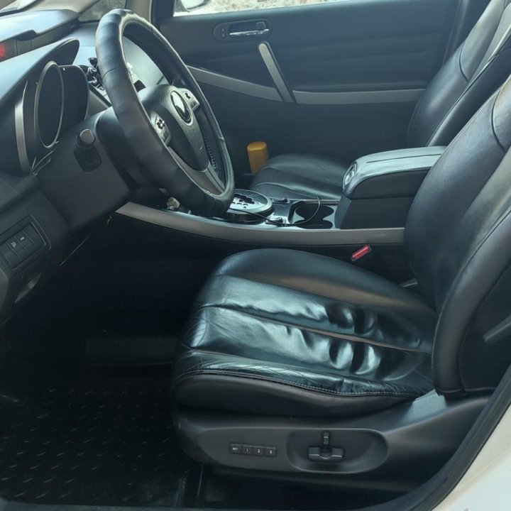 Mazda CX-7, 2011