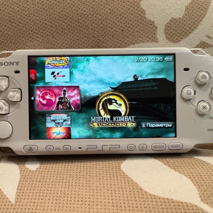 Sony PSP 3008 Slim 50 игр в комплекте