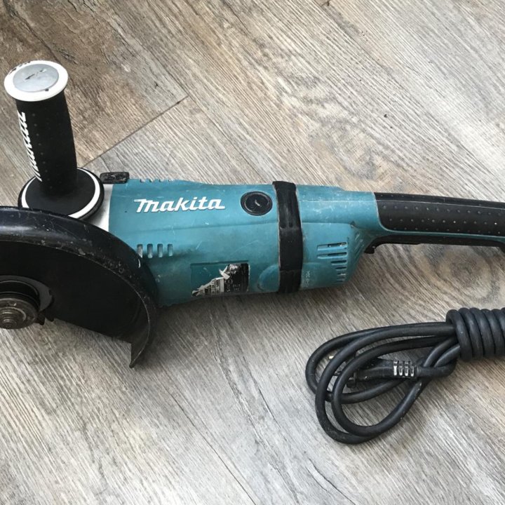 Угловая шлифмашина Makita GA 9040 SF01 (оригинал)