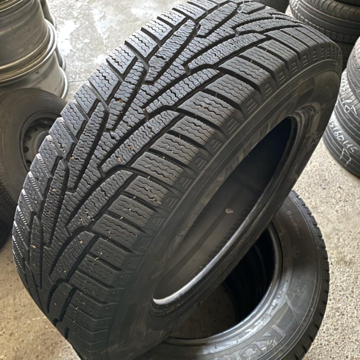 Kumho I’Zen KW31 205/65 R16❄️