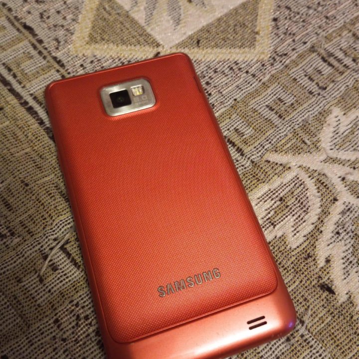 Samsung Galaxy S2 розовый