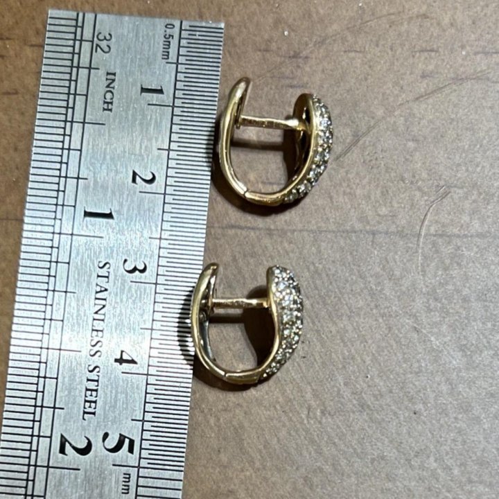 Серьги с бриллиантами