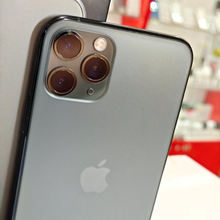 iPhone 11 Pro, 256 ГБ Гарантия пол года!