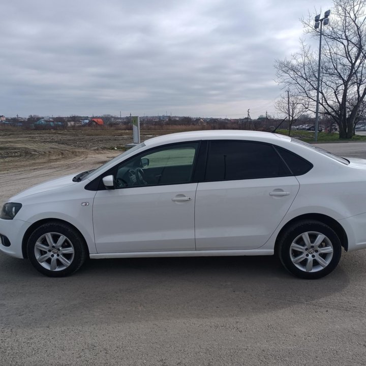 Volkswagen Polo, 2013