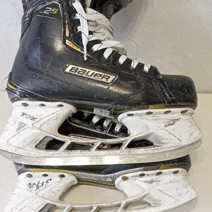 BAUER SUPREME 2s , 6D