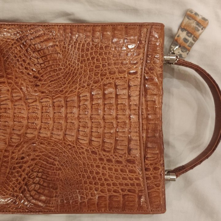 Барсетка сумка мужская из кожи крокодила River.