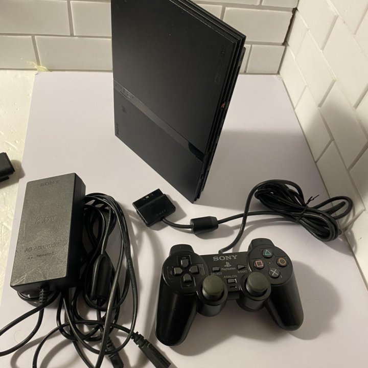 PlayStation 2 slim по запчастям.