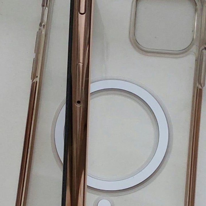 iPhone 11 Pro Max gold