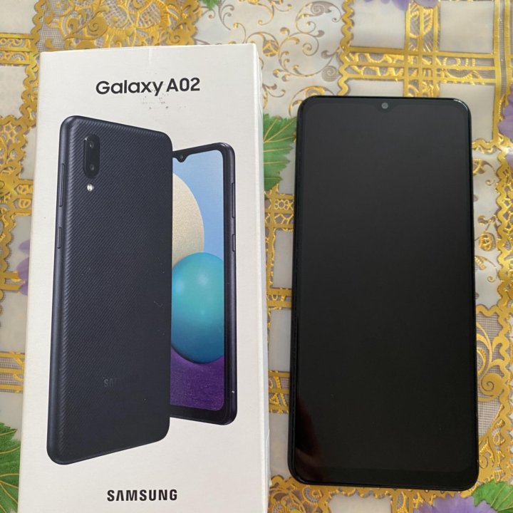 Телефон Samsung Galaxy A02