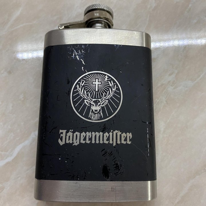 Фляжка Jäegermeister