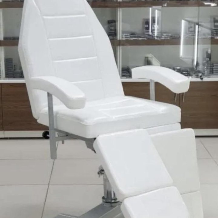 Педикюрное кресло гидравлика Белое