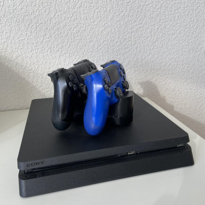 Sony PS 4 Slim