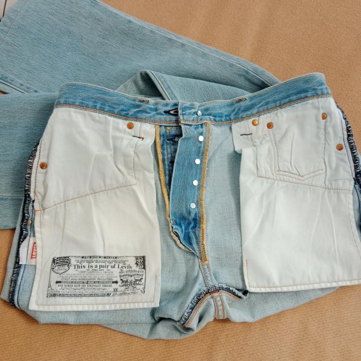 Original. 34. Джинсы Levi's 501