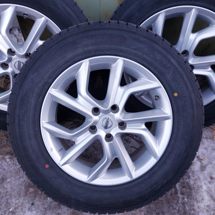 Диски с резиной ниссан x-trail 225/65 R17,