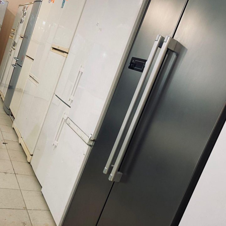 Liebherr Miele asko indesit bosch Холодильник б/у