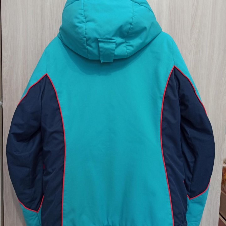 Женская горнолыжная куртка 44-46