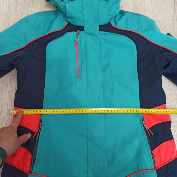 Женская горнолыжная куртка 44-46