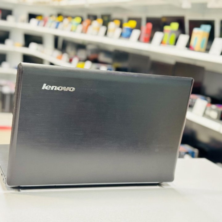 Lenovo 17.3