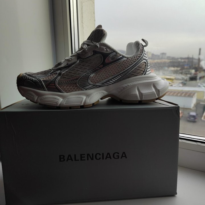 Кроссовки Balenciaga