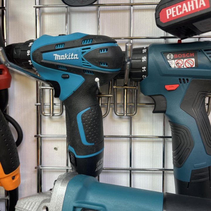 Шуруповёрт BOSCH/Makita