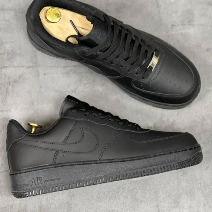 Кроссовки Nike Air Force 1