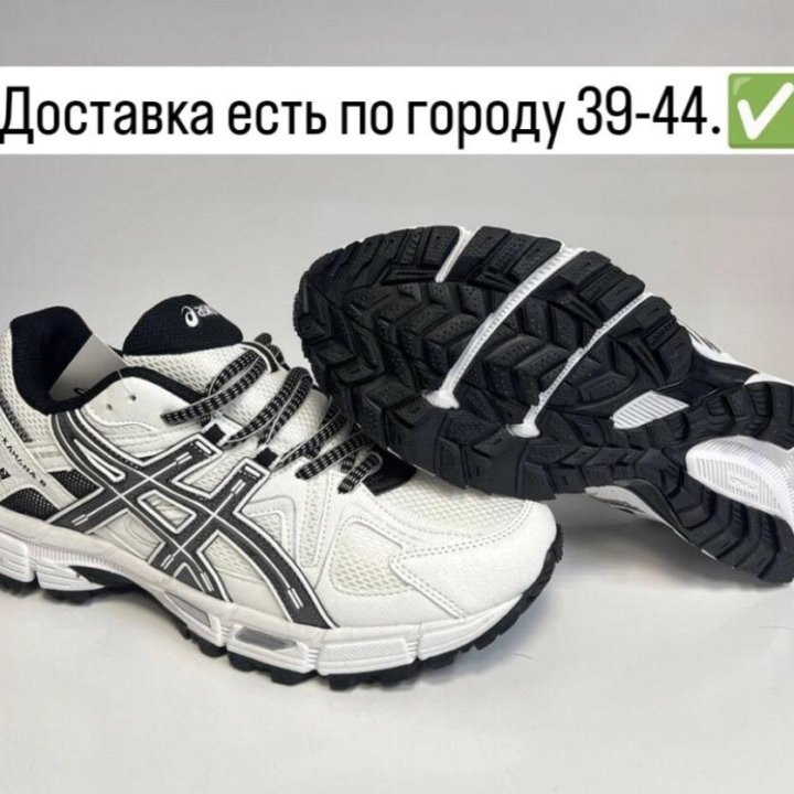 Кроссовки Asics