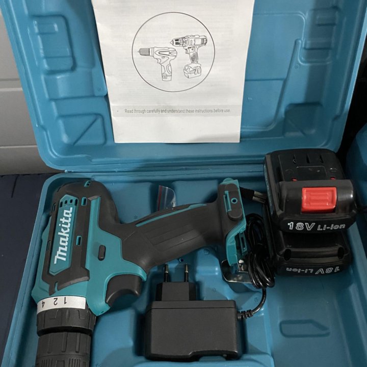 Шуруповерт Makita 18 V