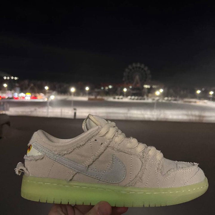 Nike SB Dunk Low Mummy