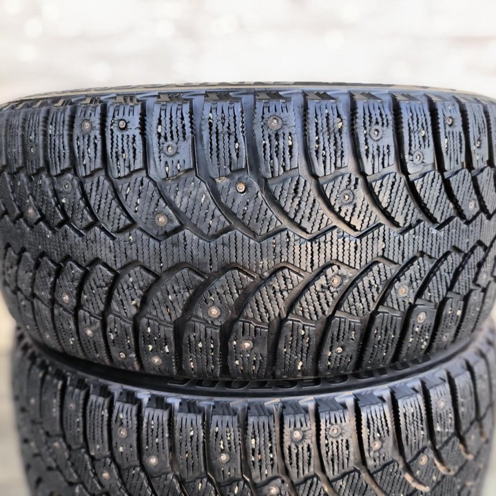 245/45/17, Bridgestone Spike 01, 2 шт