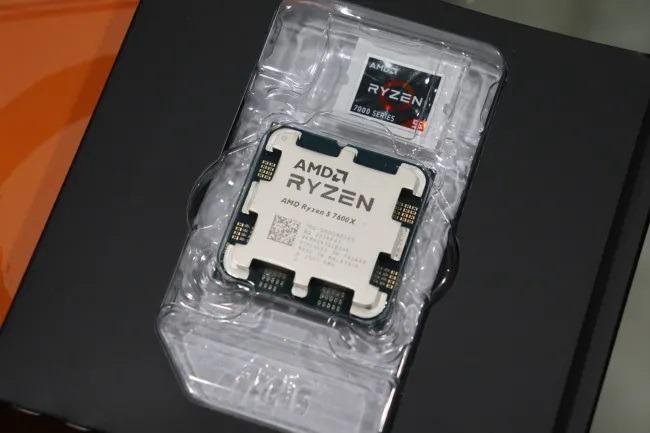 Процессор AMD Ryzen 5 7600X OEM.AM5