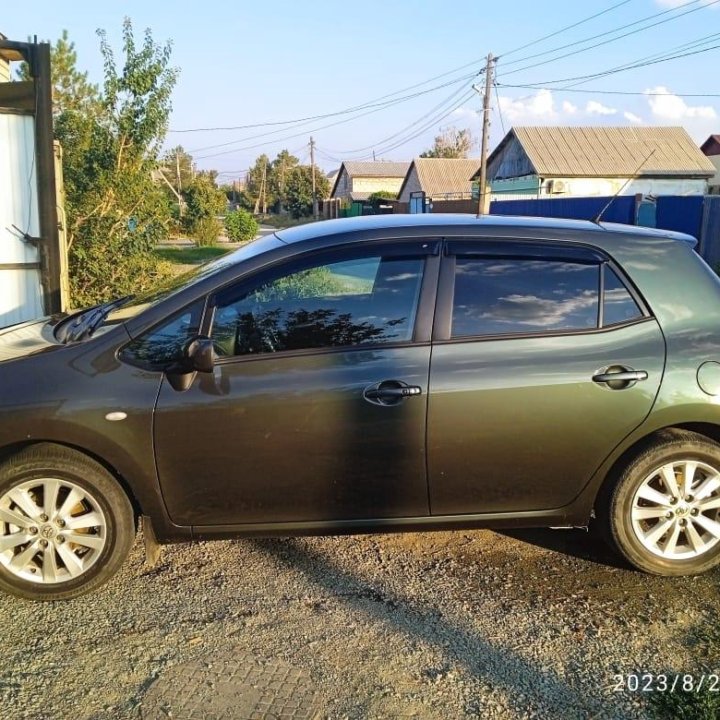 Toyota Auris, 2007