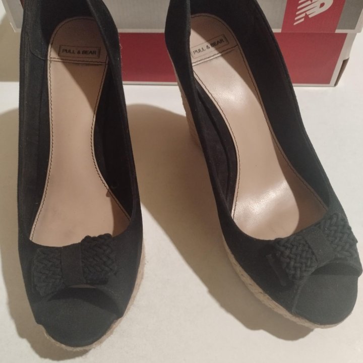 Туфли женские 39 размера, черные