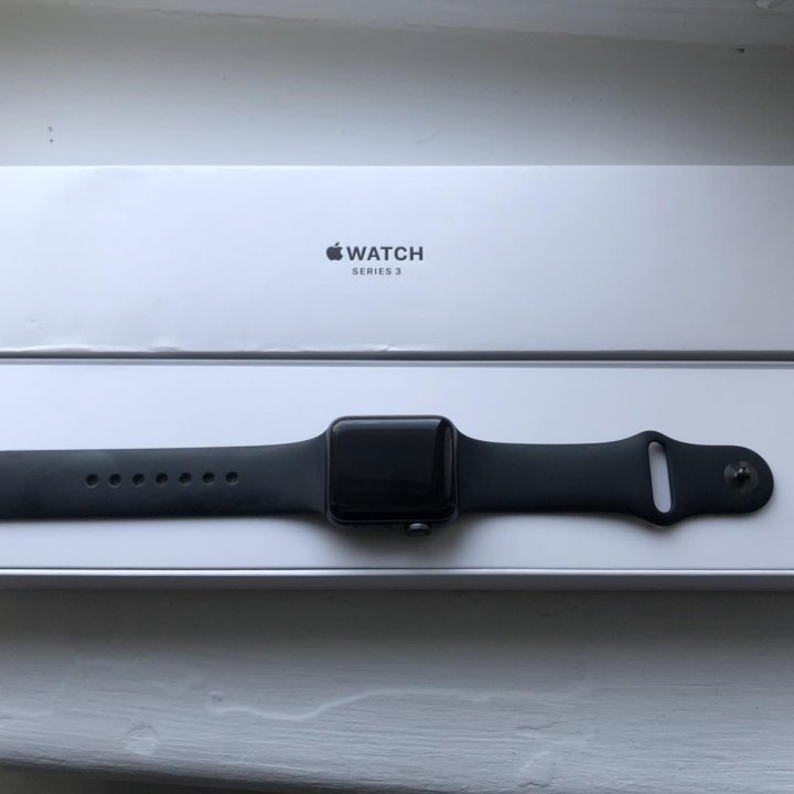 Apple Watch Series 3 38мм