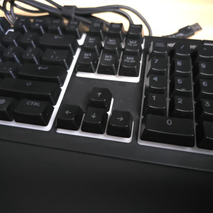 Клавиатура игровая steelseries apex 3