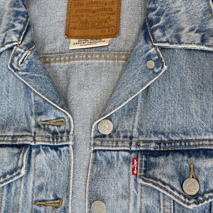 Двойка: куртка джинсовая и джинсы Levi’s Premium