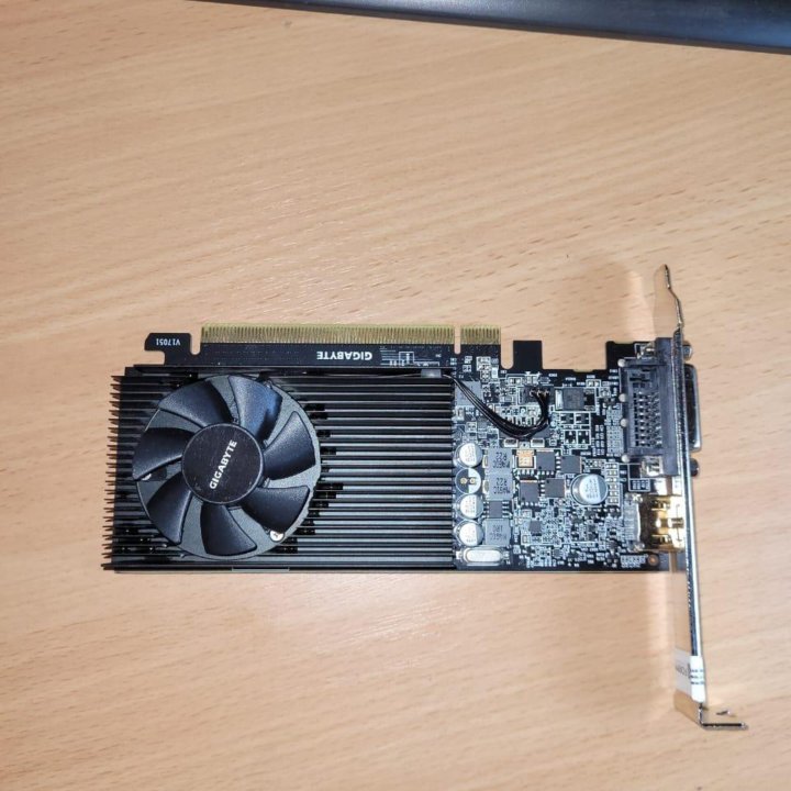 Видеокарта NVIDIA GeForce GT 1030 (GV-N1030D5-2GL)