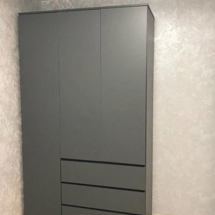 Шкаф новый серый. Шкаф распашной для одежды