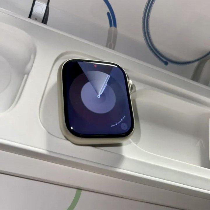 Apple Watch 8 45 мм Starlight оригинал