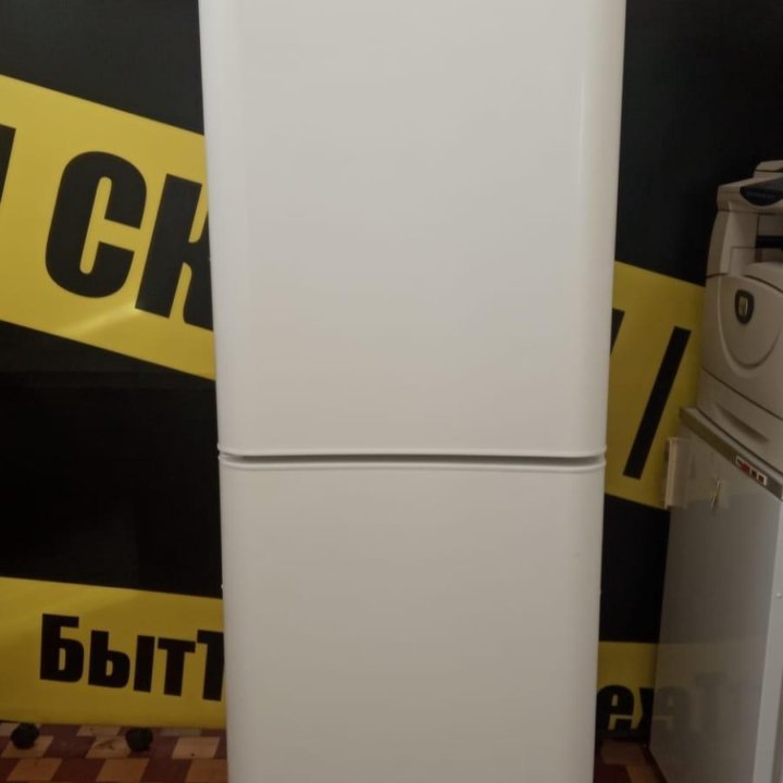 Холодильник INDESIT - C 236G.016, 2х-компрессорный