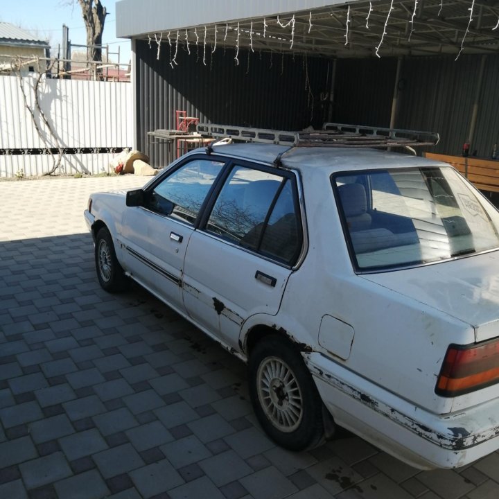 Nissan Pulsar, 1986