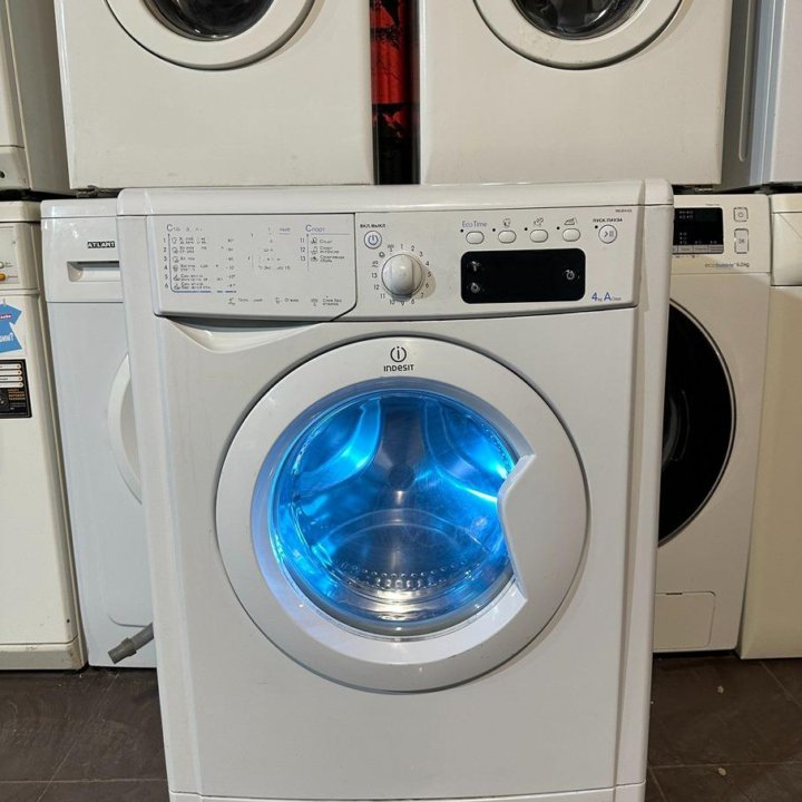 Стиральная машина б/у Indesit IWUE 4105