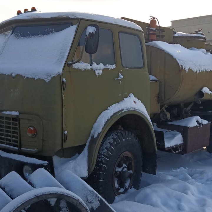 МАЗ - 500 Бензовоз с Хранения