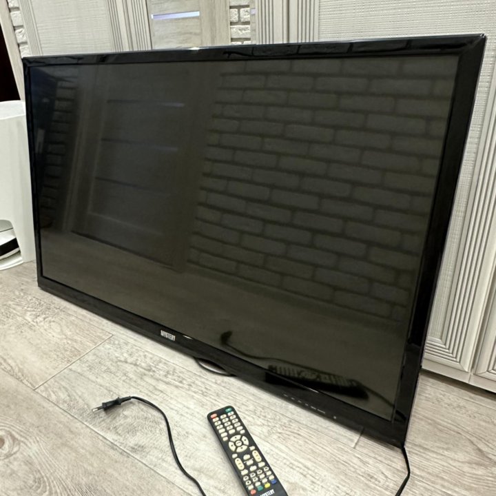 Телевизор Mystery MTV-4228LTA2 LED, на запчасти