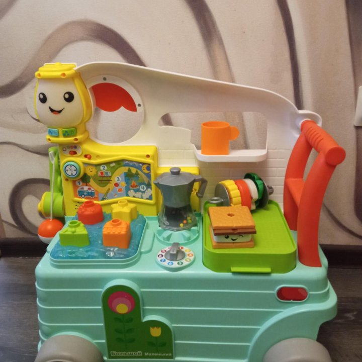 Музыкальный Фургончик 3в1 Fisher price