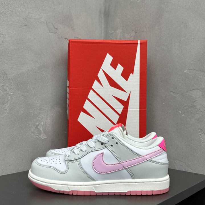 Кроссовки Nike Dunk Low 520 Pack Pink