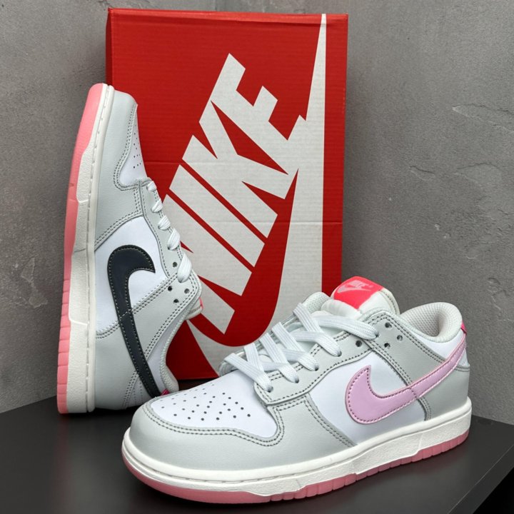 Кроссовки Nike Dunk Low 520 Pack Pink