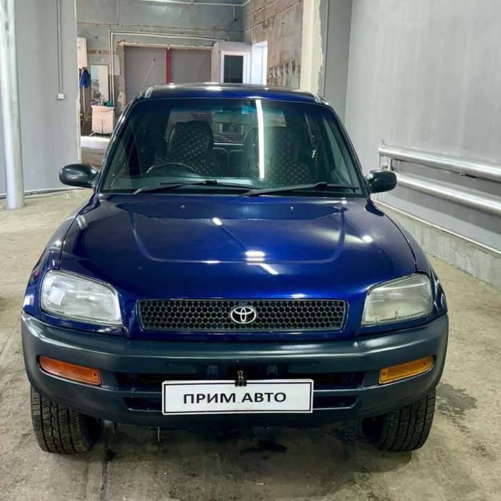 Toyota RAV4, 1995